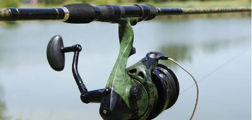 How to Spool a Spinning Reel With Mono