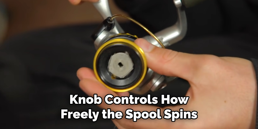 Knob Controls How Freely the Spool Spins