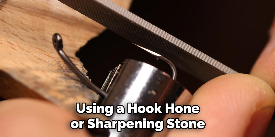 Using a Hook Hone or Sharpening Stone