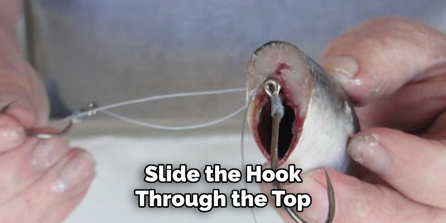 Slide the Hook
Through the Top